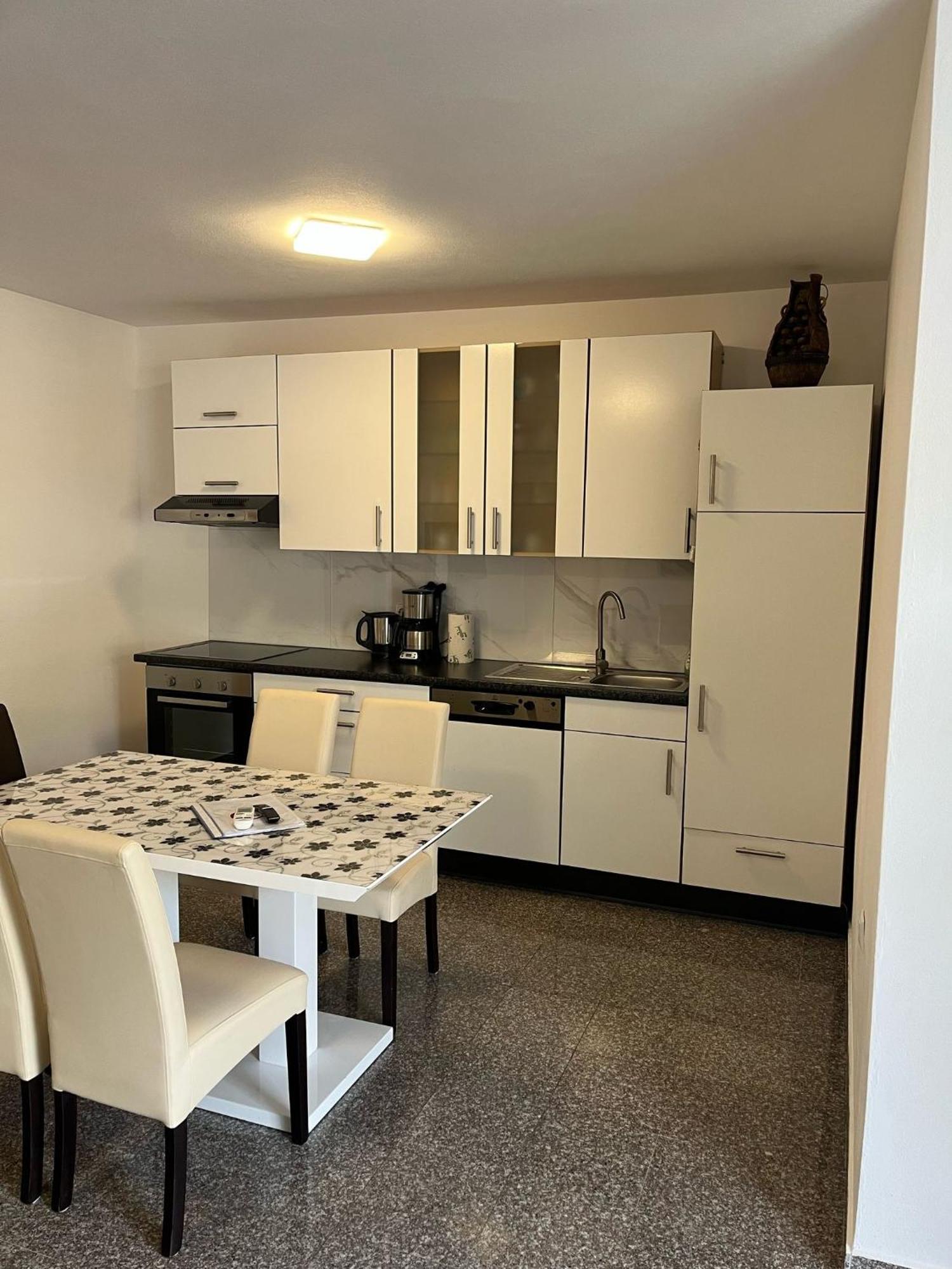 Apartments Ban Galizana Экстерьер фото